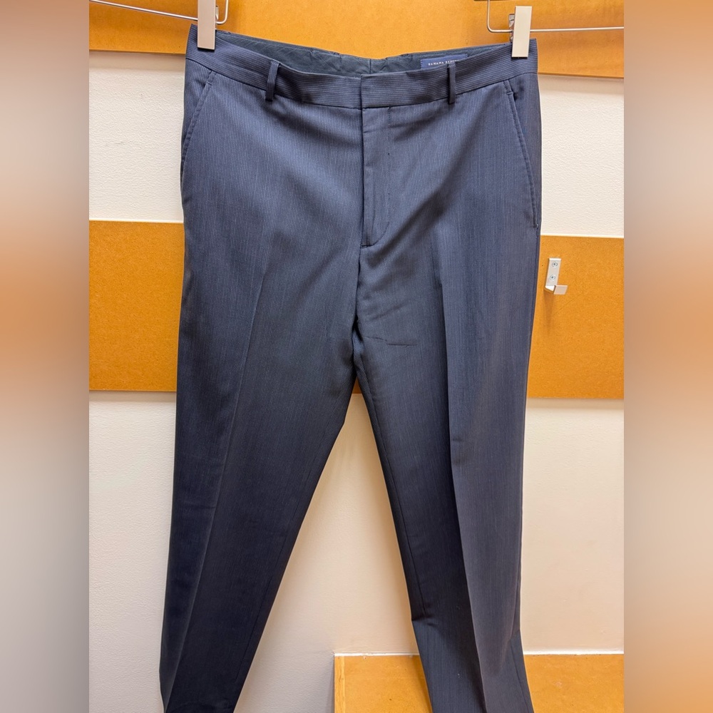 Banana Republic navy blue wool dress pants 33x32